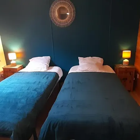 De L'ours Brun, 3 Etoiles Dağ evi Gere-Belesten