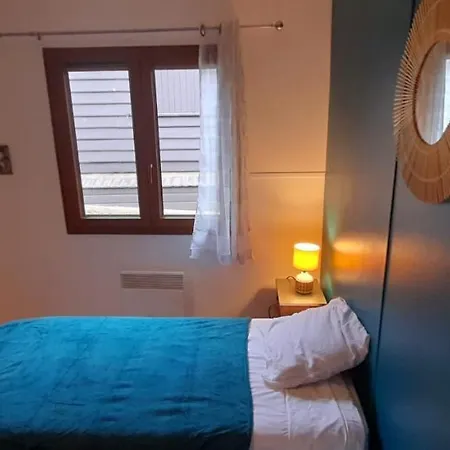 De L'ours Brun, 3 Etoiles Dağ evi Gere-Belesten